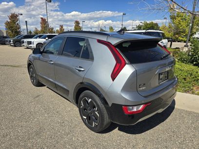 Used 2024 Kia Niro Wind w/ Wind Preserve Package
