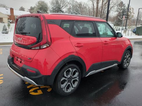 Used 2022 Kia Soul X-Line image 4
