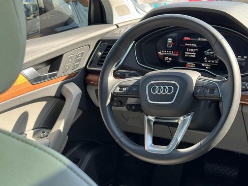 Used 2022 Audi Q5 2.0T Premium Plus image 12