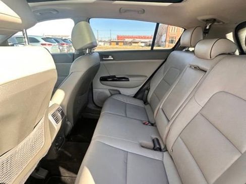 Used 2019 Kia Sportage EX w/ EX Premium Package image 26