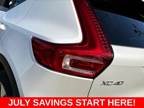 Used 2026 Volvo XC40 B5 Plus AWD/4WD image 29