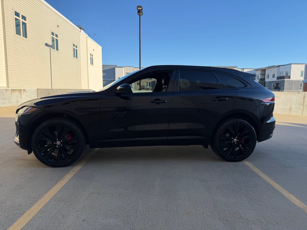 Used 2021 Jaguar F-PACE R-Dynamic S AWD/4WD image 4