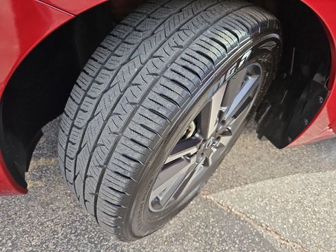 Used 2024 Nissan Versa SV image 36