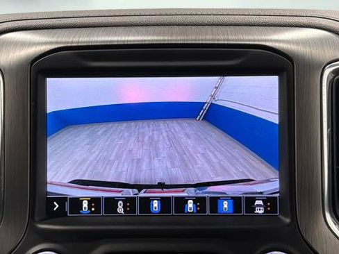 Used 2023 GMC Sierra 2500 Denali w/ Denali Ultimate Package image 23