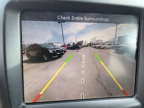Used 2017 Jeep Cherokee Limited AWD/4WD image 17