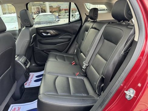 Used 2019 GMC Terrain Denali w/ Advanced Safety Package image 10