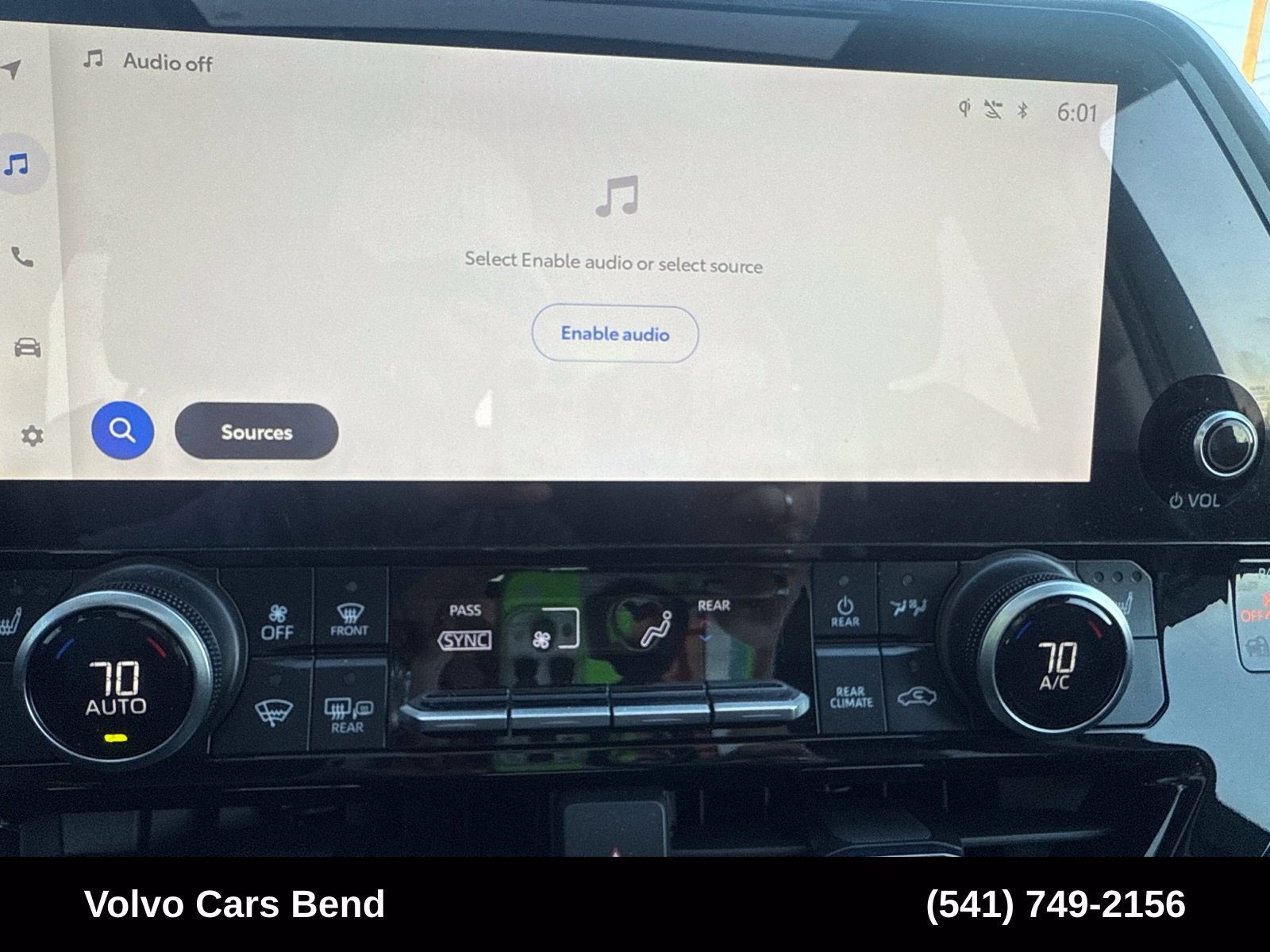 Used 2025 Toyota Highlander XLE AWD/4WD image 15