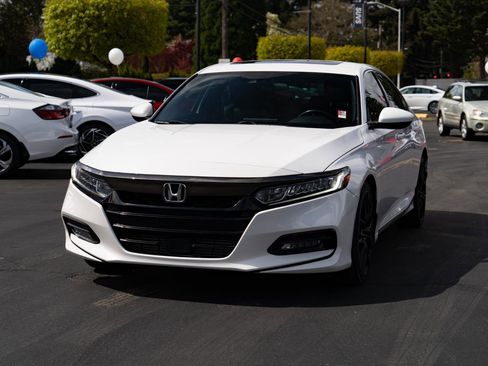 Used 2020 Honda Accord Sport image 4