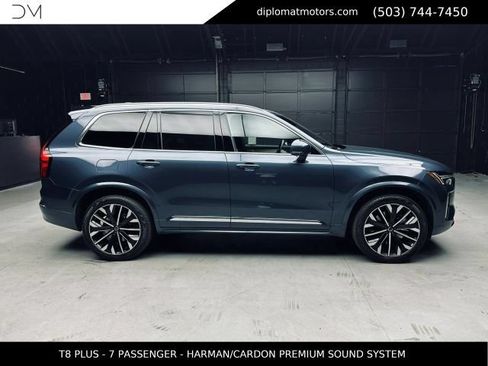 Used 2026 Volvo XC90 T8 Plus w/ Protection Package Premier AWD/4WD image 7