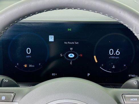 Used 2024 Hyundai Kona SEL w/ Convenience Package image 18