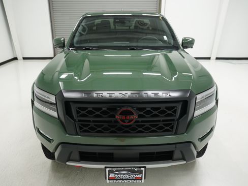 Used 2023 Nissan Frontier PRO-4X w/ Pro-4X Premium Package AWD/4WD image 2