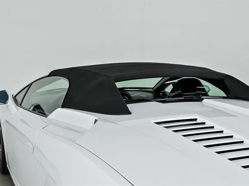 Used 2013 Lamborghini Gallardo LP 560-4 AWD/4WD image 37