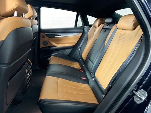 Used 2019 BMW X6 sDrive35i w/ M Sport Package image 31