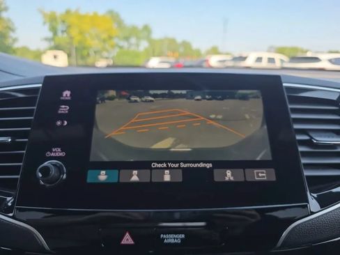 Used 2020 Honda Passport Touring image 36