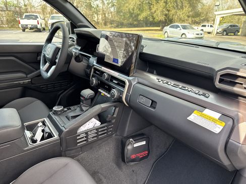 New 2026 Toyota Tacoma TRD Sport image 34