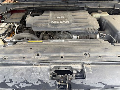 Used 2017 Nissan Titan SV RWD image 13
