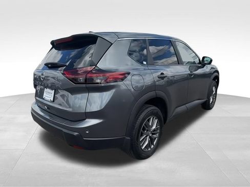 Used 2026 Nissan Rogue S FWD image 8