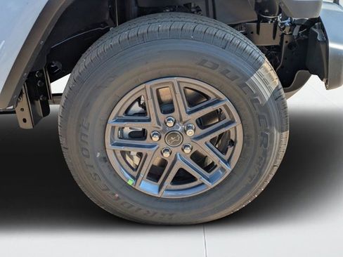 New 2026 Jeep Gladiator Sport image 8