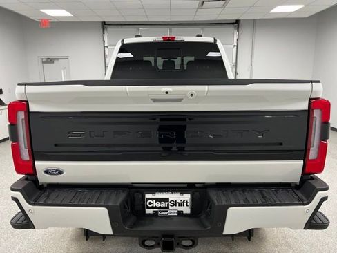 Used 2026 Ford F350 Platinum w/ Tremor Off-Road Package AWD/4WD image 9