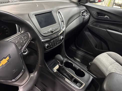 Used 2024 Chevrolet Equinox LT w/ LPO, Floor Liner Package image 9