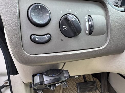 Used 2006 Dodge Grand Caravan SXT image 24