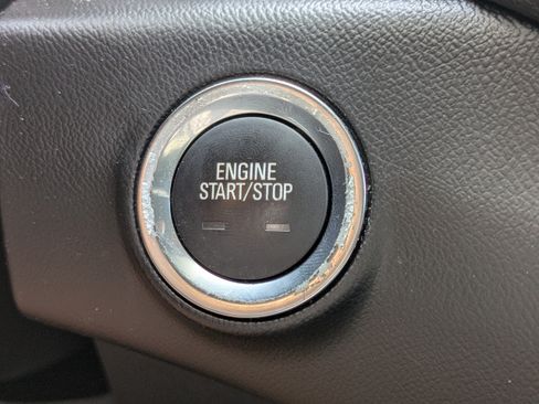 Used 2021 GMC Terrain SLT w/ Elevation Edition AWD/4WD image 25