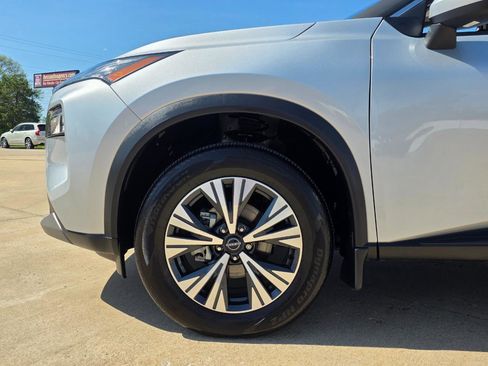 Used 2023 Nissan Rogue SV w/ SV Premium B Package AWD/4WD image 29