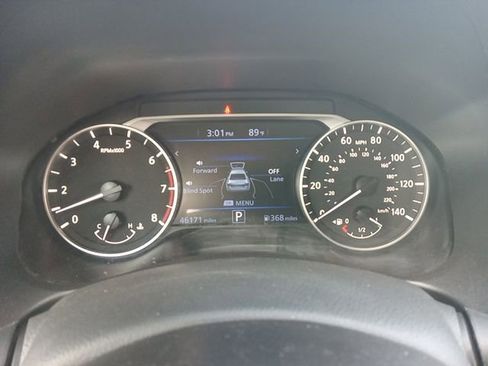 Used 2025 Nissan Altima 2.5 SV image 12