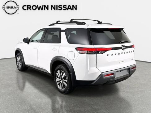 New 2026 Nissan Pathfinder SL FWD image 7