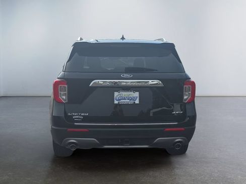 Used 2024 Ford Explorer Limited w/ Equipment Group 301A AWD/4WD image 4