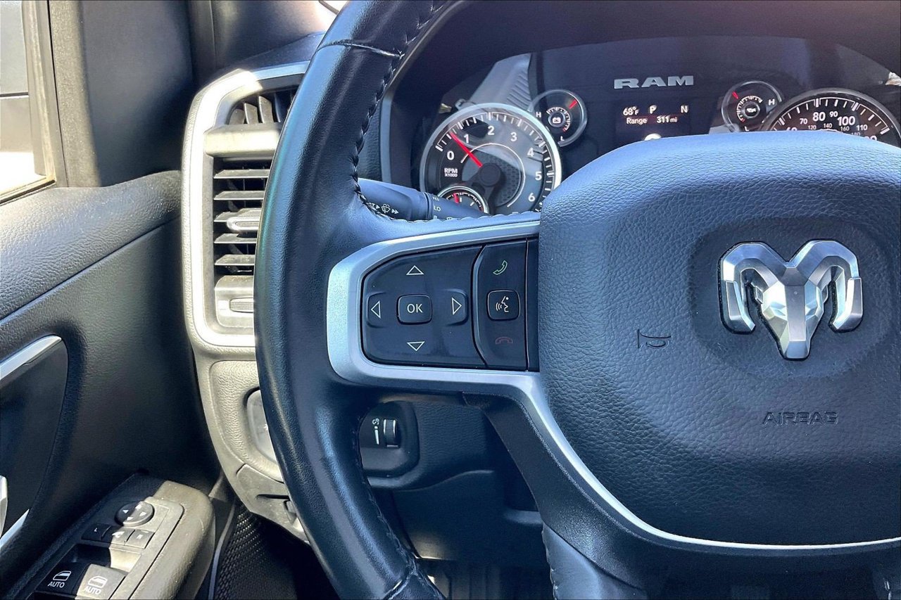 Used 2023 RAM 1500 Big Horn AWD/4WD image 28