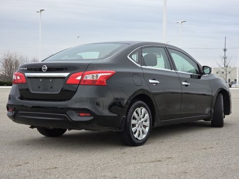 Used 2019 Nissan Sentra S image 15