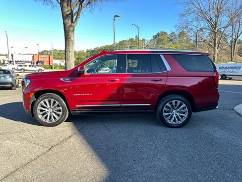 Used 2021 GMC Yukon Denali w/ Denali Premium Package image 7