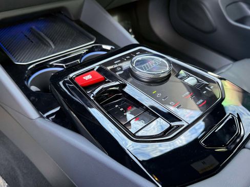 Used 2025 BMW M5 w/ Carbon Package image 45