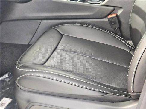 New 2025 Jeep Grand Cherokee Limited w/ Luxury Tech Group II image 4