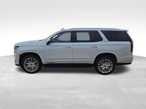 Certified 2022 Cadillac Escalade Premium Luxury AWD/4WD image 5