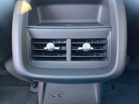 New 2026 Cadillac Lyriq Luxury image 32