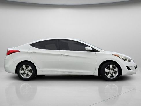 Used 2013 Hyundai Elantra GLS image 18