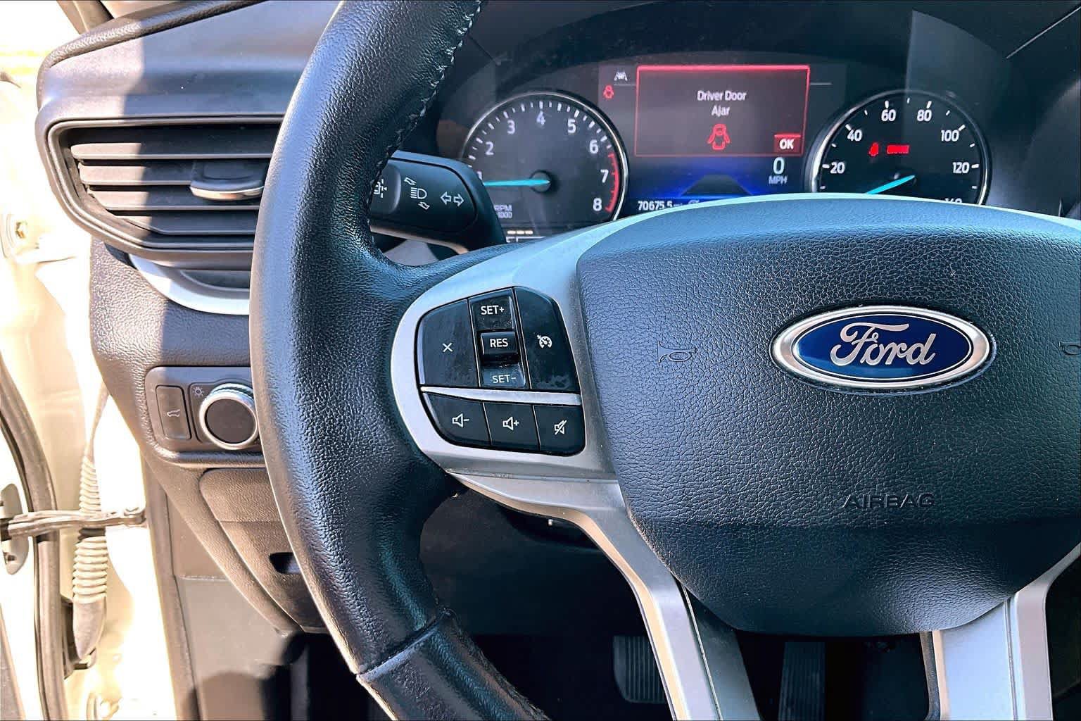 Used 2021 Ford Explorer XLT RWD image 21