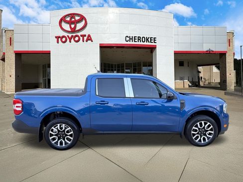 Used 2024 Ford Maverick Lariat FWD image 4