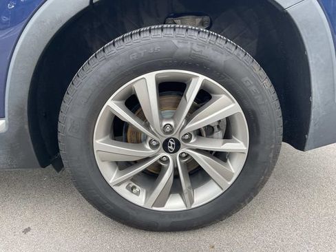 Used 2019 Hyundai Santa Fe SEL AWD/4WD image 11