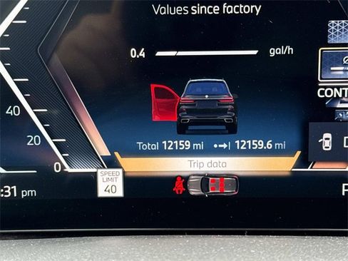 Used 2024 BMW X7 xDrive40i w/ M Sport Package image 28