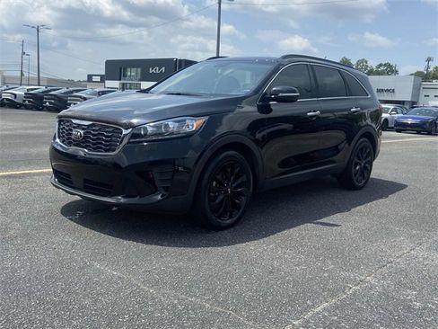 Used 2020 Kia Sorento S image 5