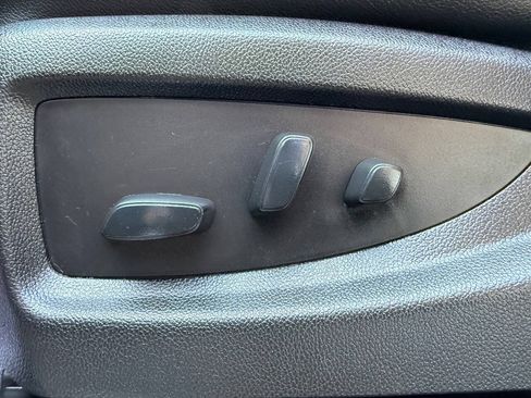 Used 2019 Chevrolet Silverado 3500 High Country w/ Duramax Plus Package AWD/4WD image 23