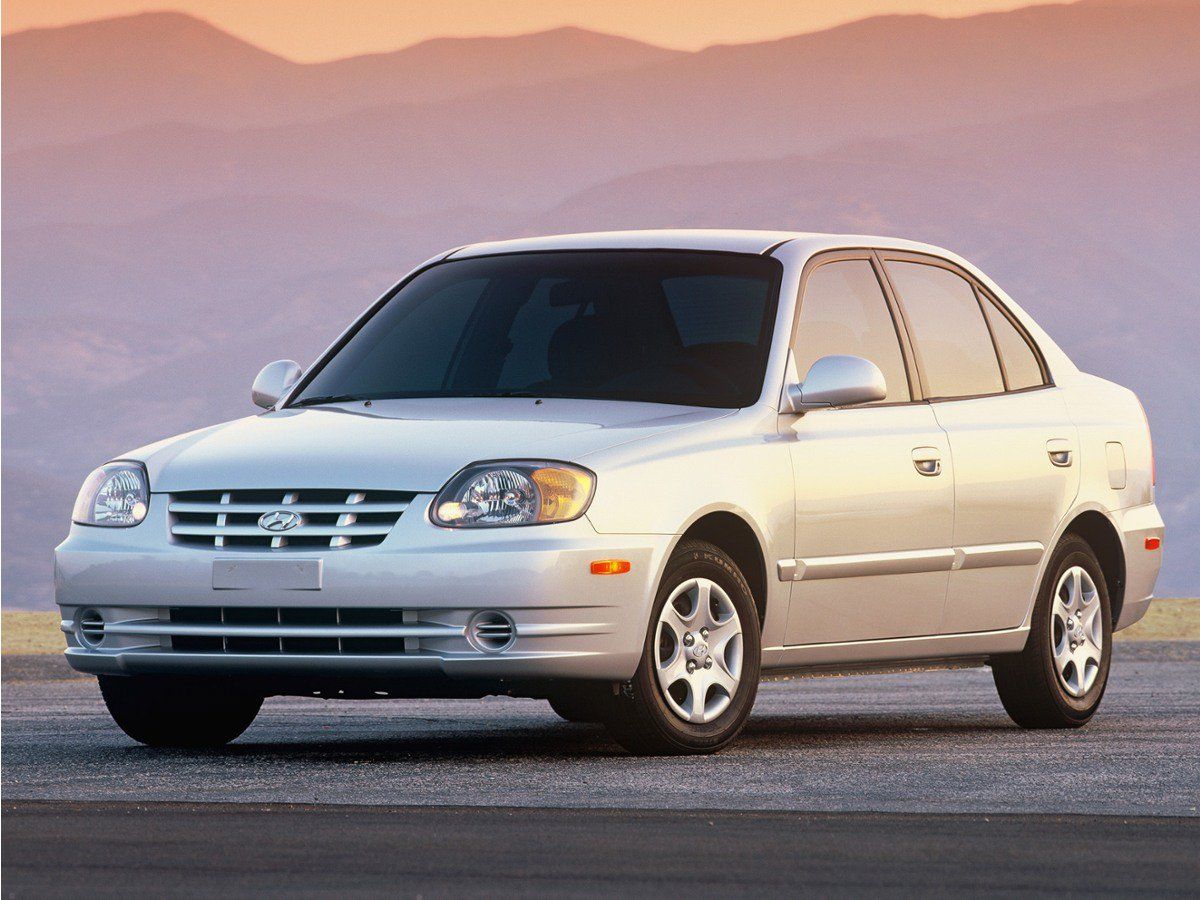 Used 2004 Hyundai Accent GL FWD image 1