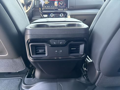 Used 2026 GMC Sierra 2500 AT4X w/ LPO, Black Badging Package AWD/4WD image 45