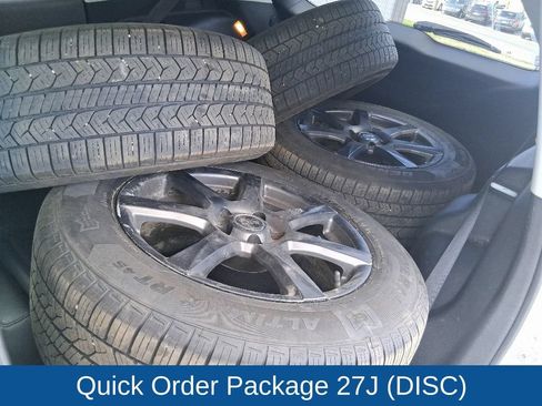 Used 2019 Jeep Compass Latitude w/ Popular Equipment Group AWD/4WD image 4