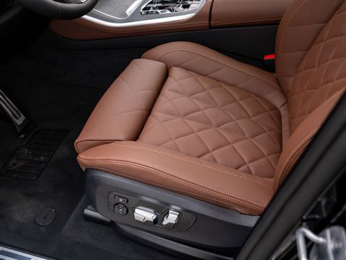 New 2026 BMW X5 xDrive50e w/ Executive Package image 16