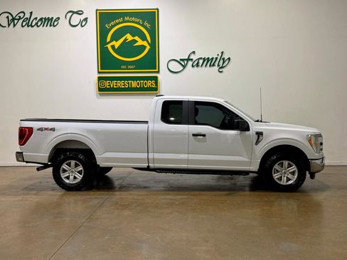 Used 2022 Ford F150 XLT AWD/4WD image 9