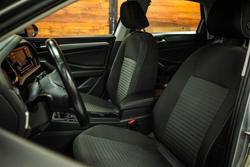 Used 2024 Volkswagen Jetta S FWD image 9